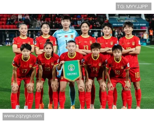 杭州足球队以55分领跑世界杯积分榜展现强劲实力与团队合作精神