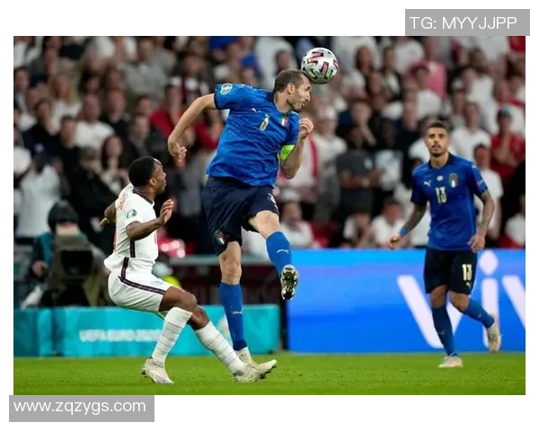 意大利足球明星的白色传奇与荣耀之路探秘