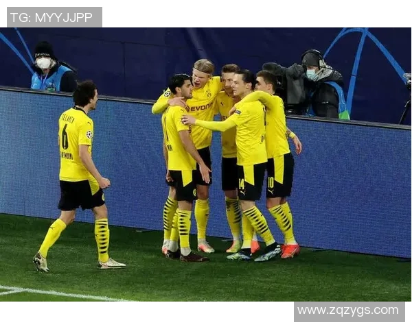 当今足坛炙手可热的明星球员是谁他们的成就与影响力分析